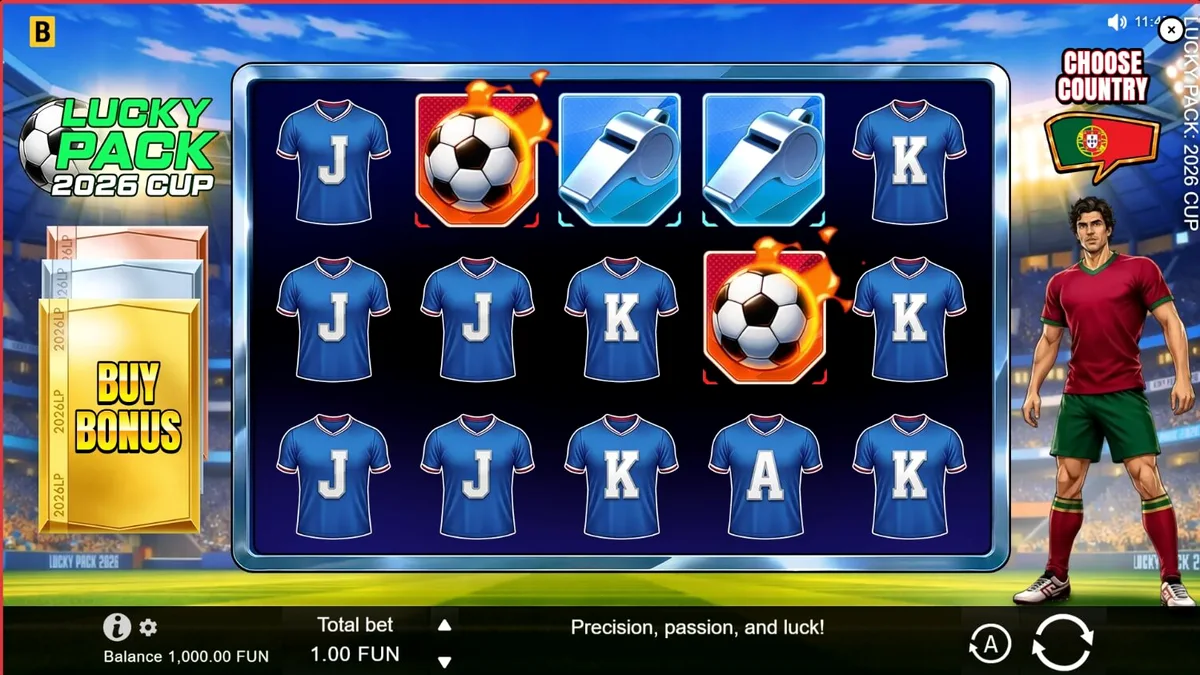 Lucky Pack 2026 Cup slot dengan tema stadion sepak bola dan elemen permainan yang dinamis
